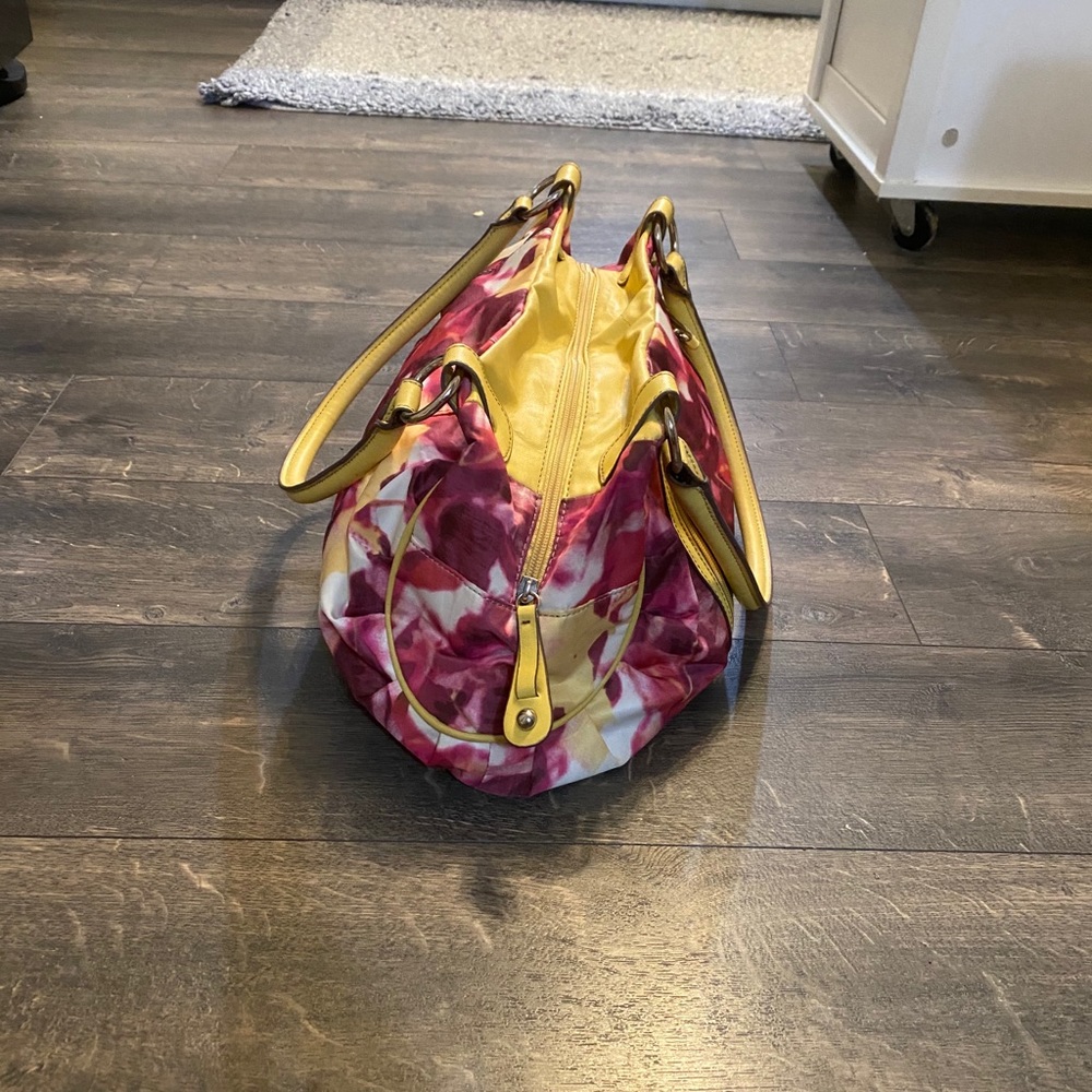 Nine West Purse - Picture 3 of 11